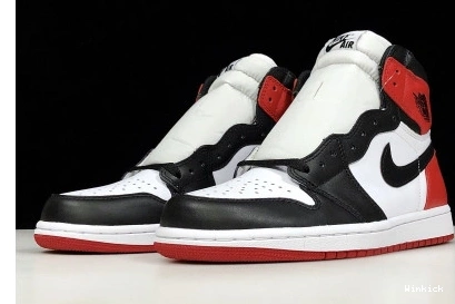 555088-125  “BLACK RED JORDAN OG 1 AIR TOE” MENS WHITE HIGH BLACK-VARSITY 0819
